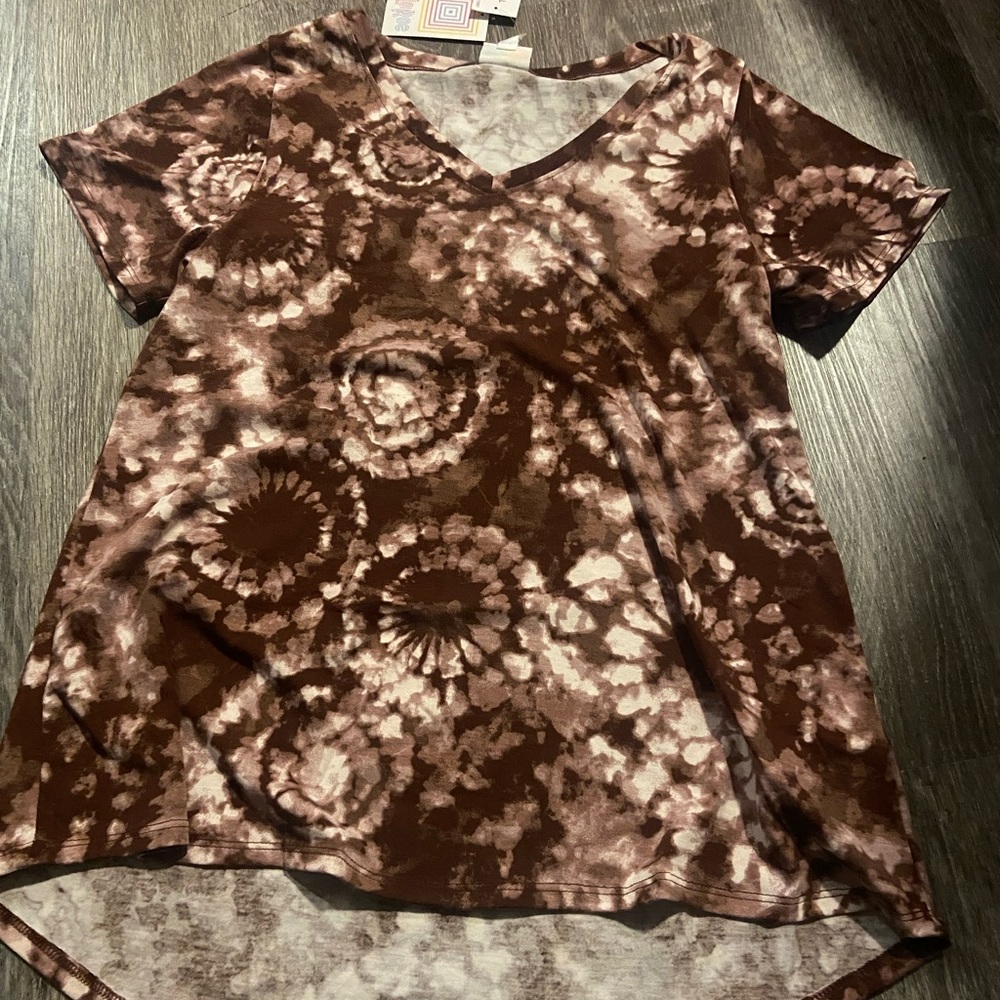 Lularoe Christy large new with tag crimson color